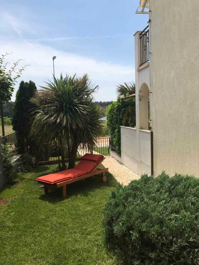 Sunset Apartment With A Private Yard At Medulin Riviera Ngoại thất bức ảnh