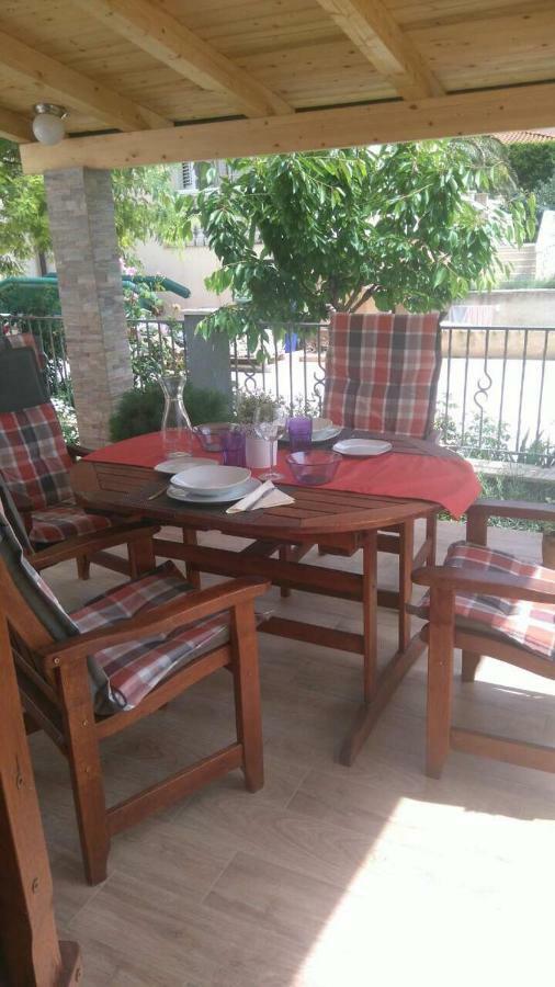 Sunset Apartment With A Private Yard At Medulin Riviera Ngoại thất bức ảnh